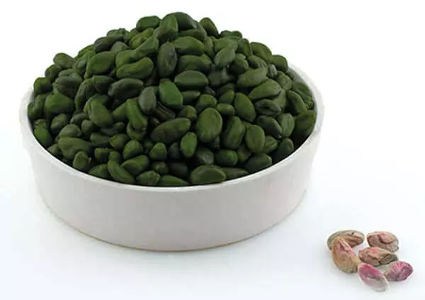 مغز پسته کال با پوست و بی پوست
